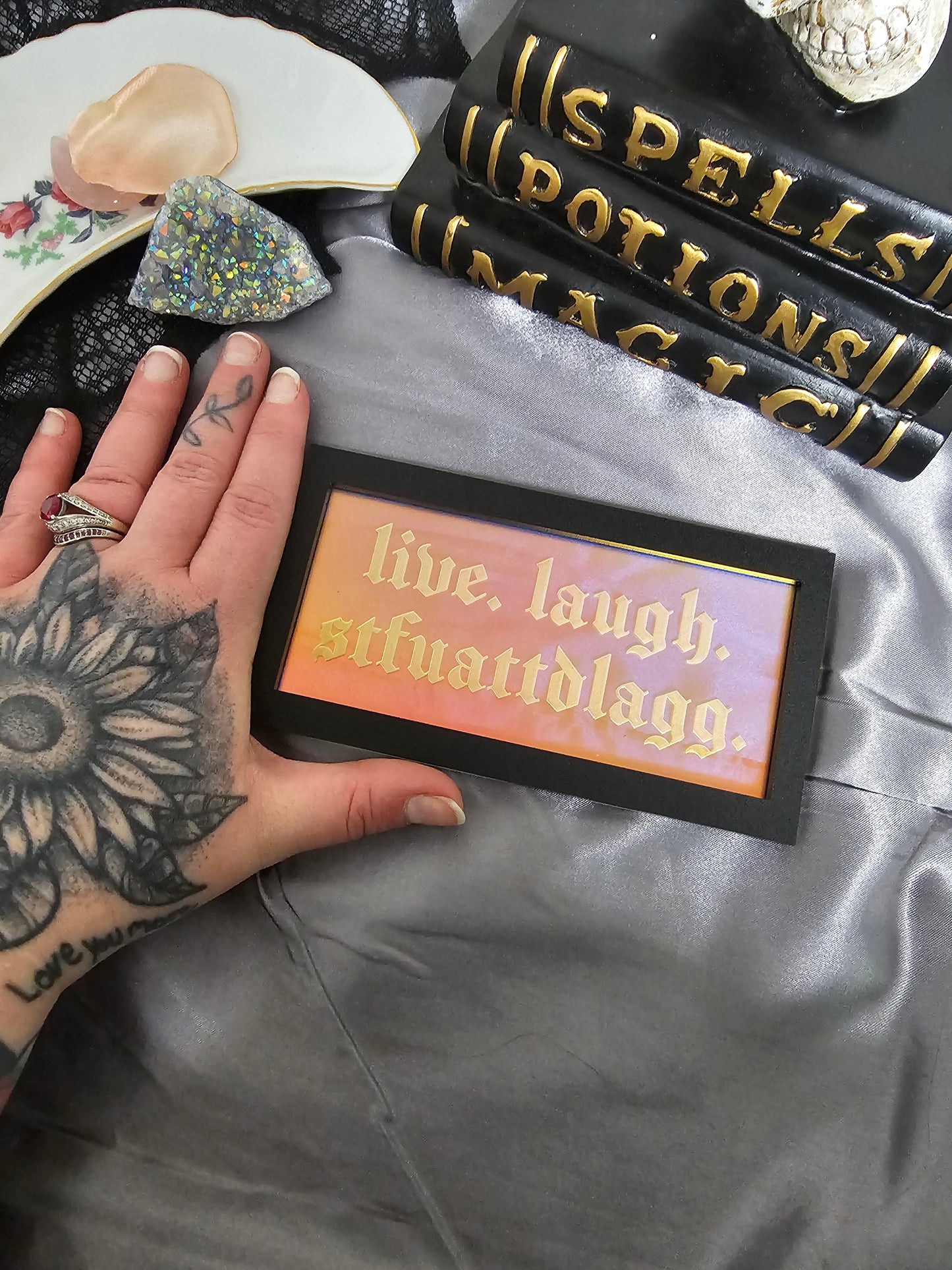 Live Laugh Stfuattdlagg Shelf Decor