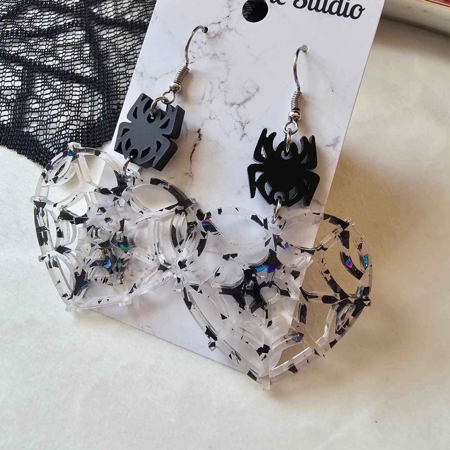 Crystal Flake Spiderweb Hearts