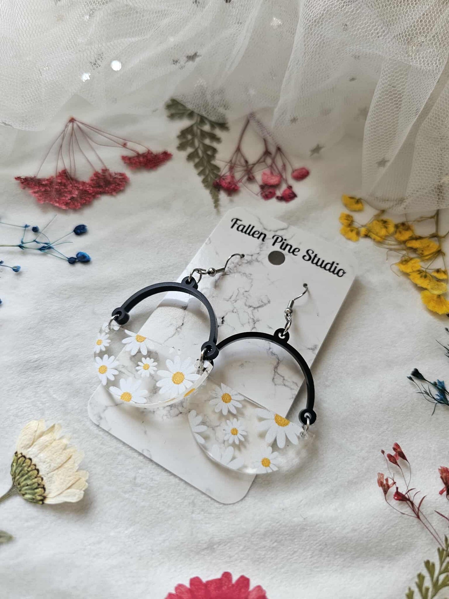 Daisy Half Circles (market OS)