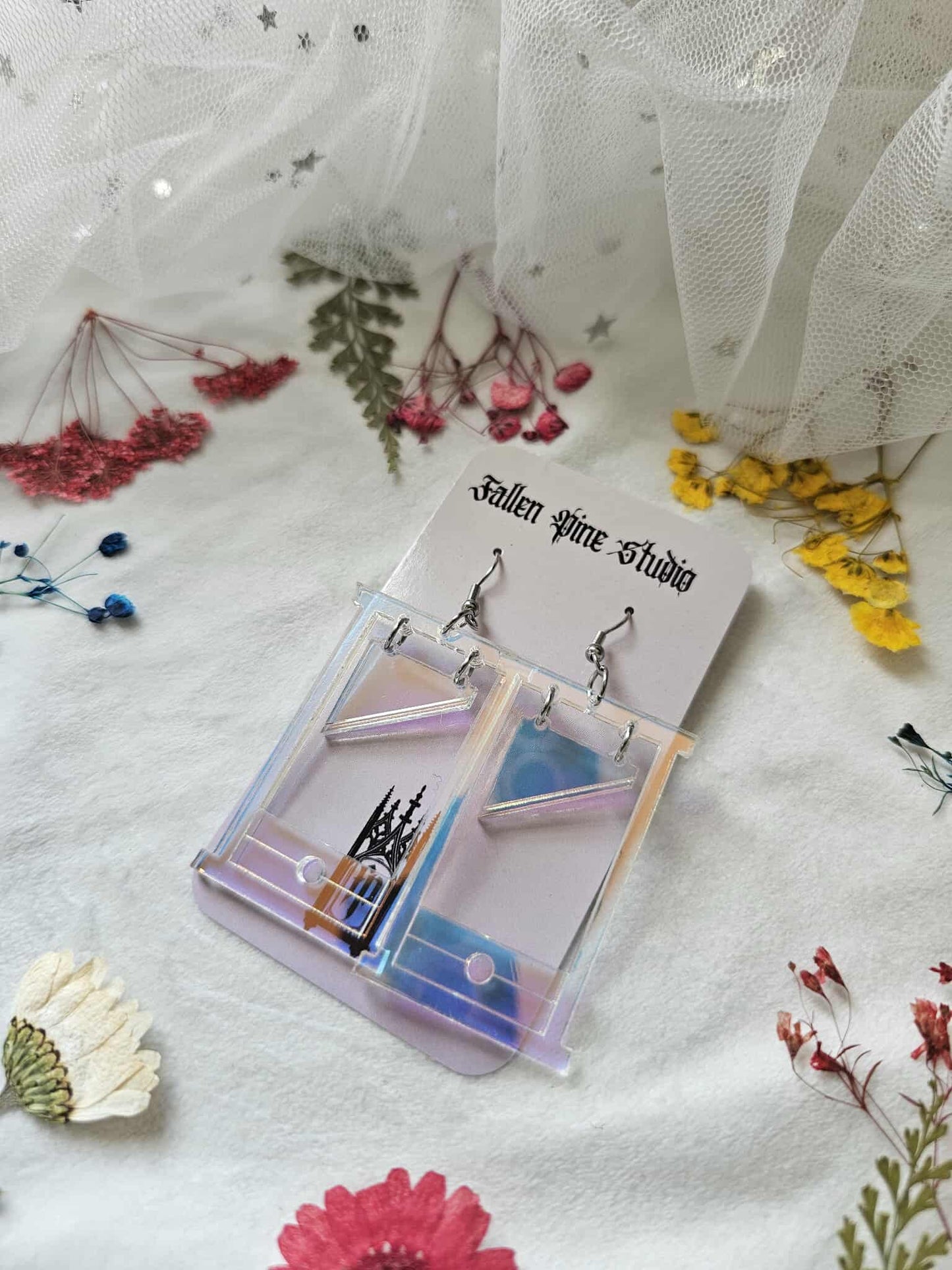 Iridescent Guillotines B GRADE (market OS)