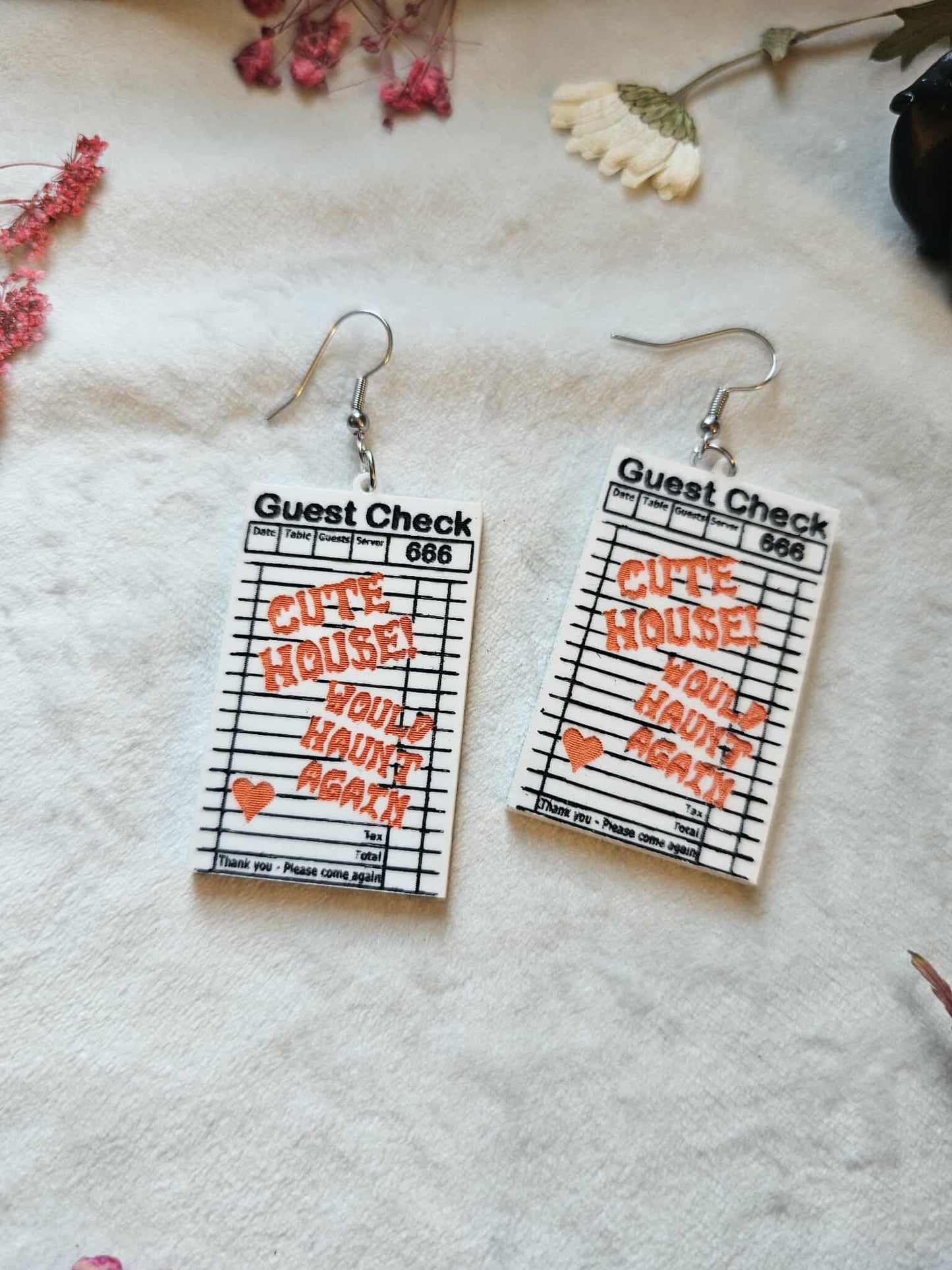 Cute House Guest Checks