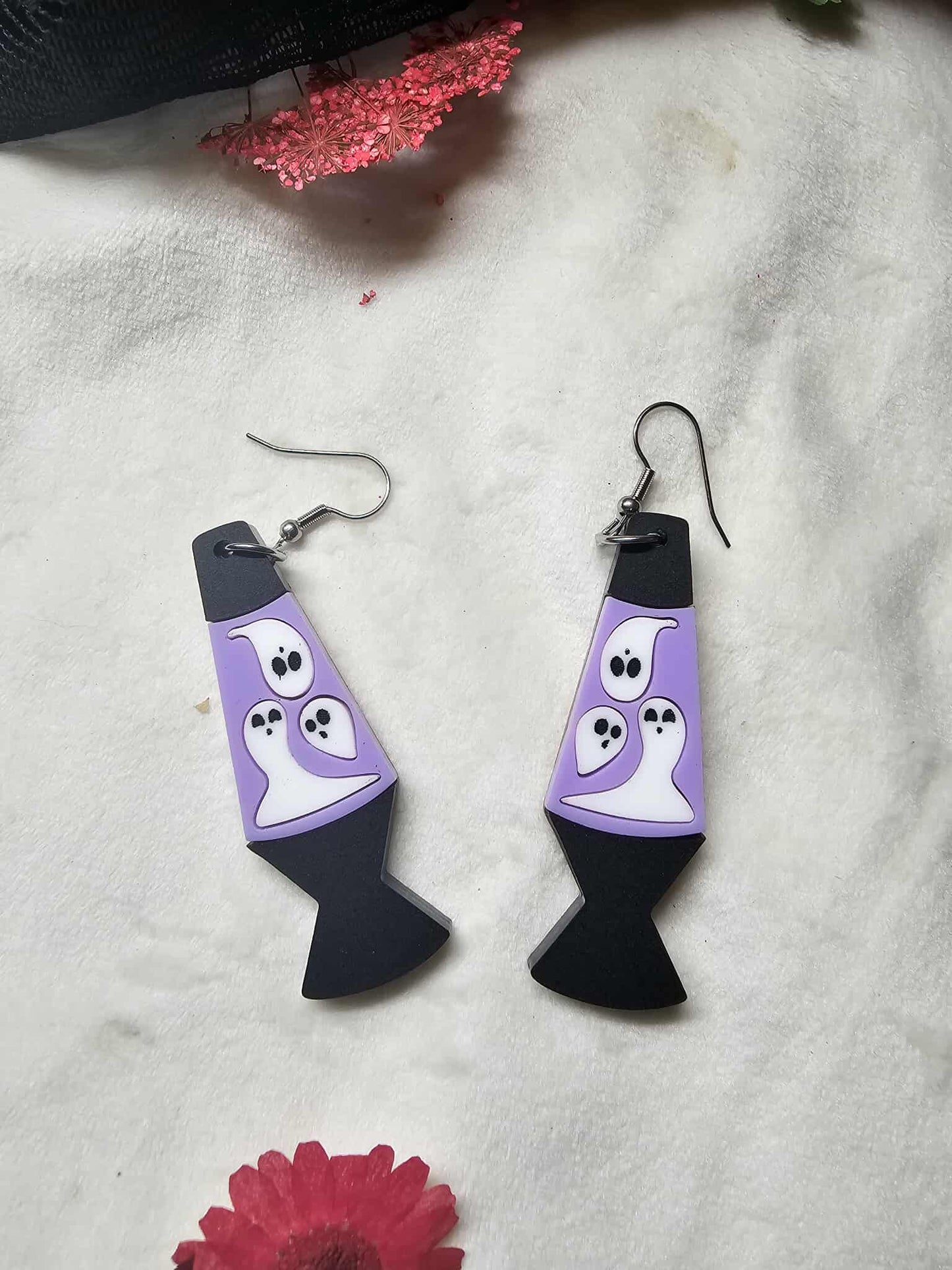 Gloss Lavender Ghost Lava Lamps