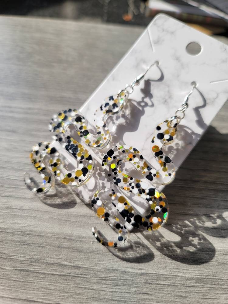 Black and Gold Confetti Snakes