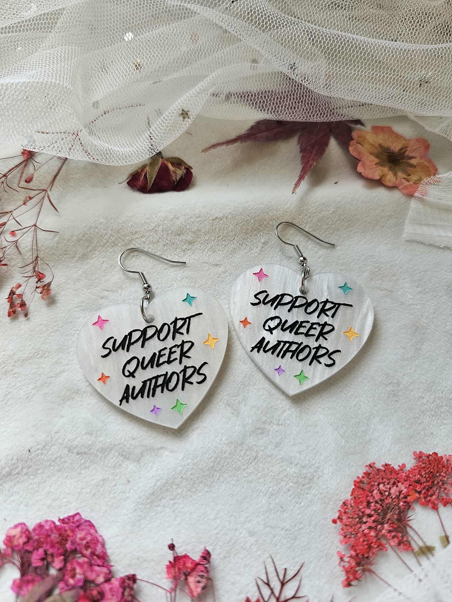 Support Queer Authors Hearts