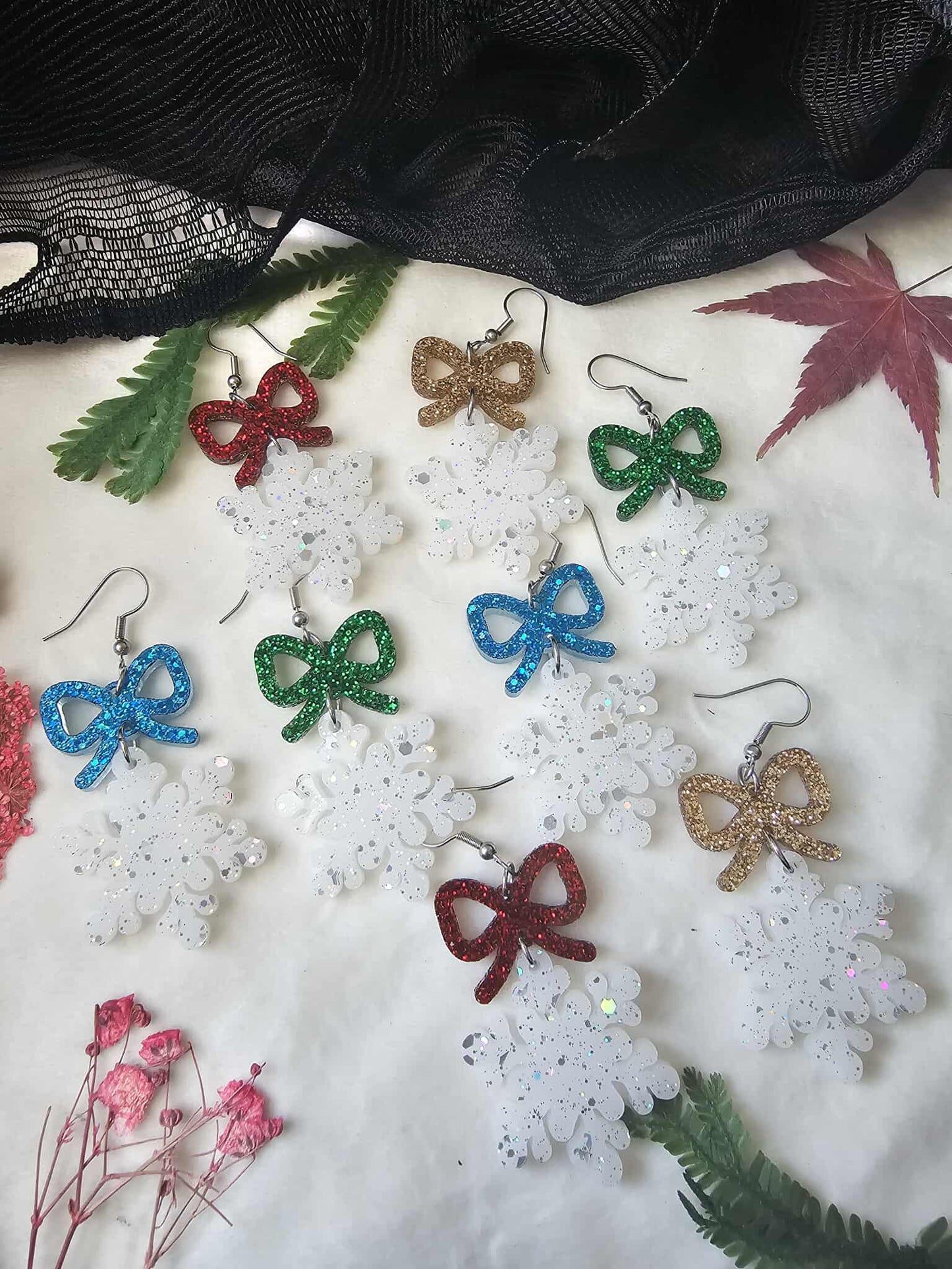 Confetti Snowflakes