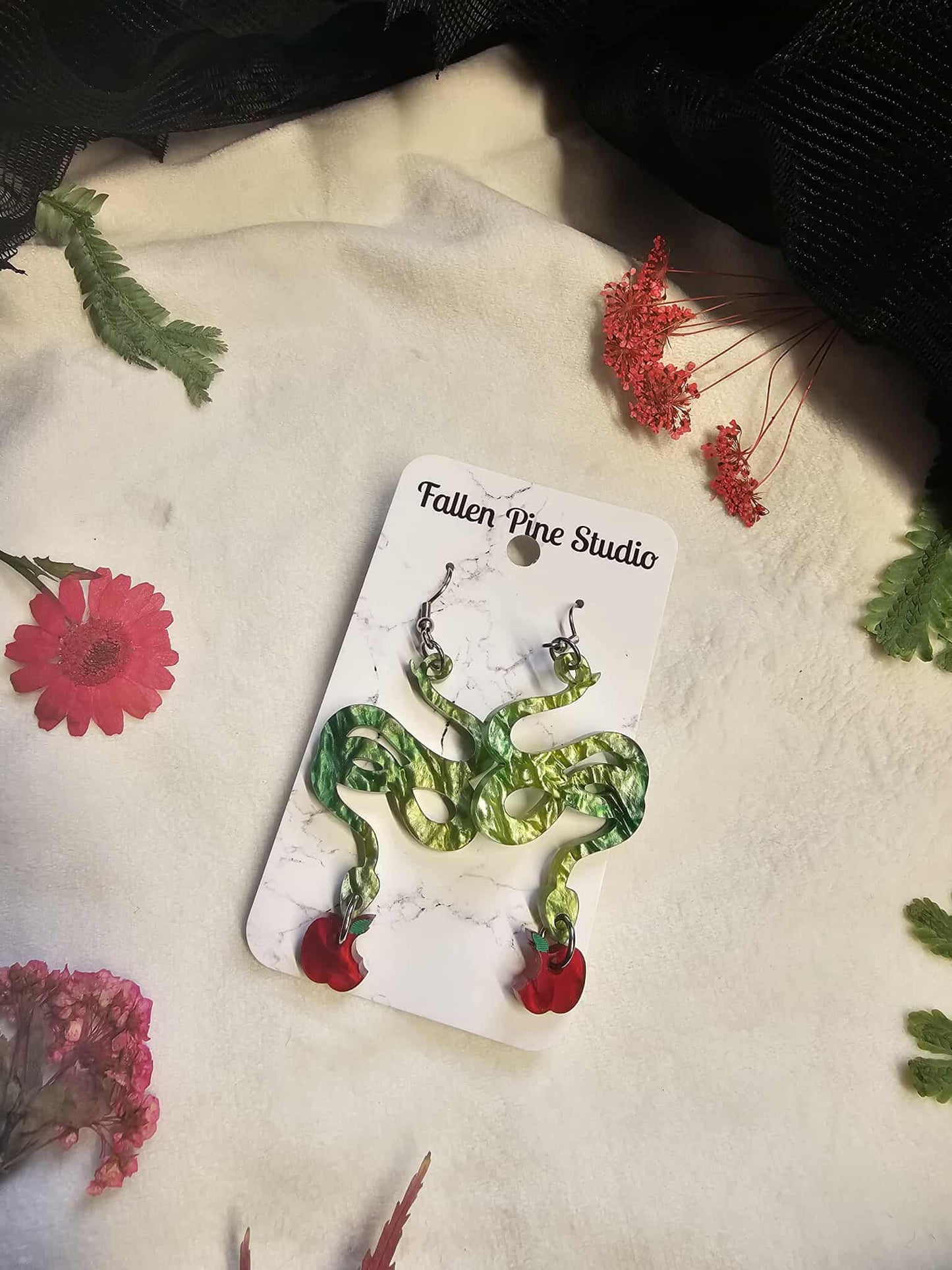 Snake and Apple - (blkfr OS)