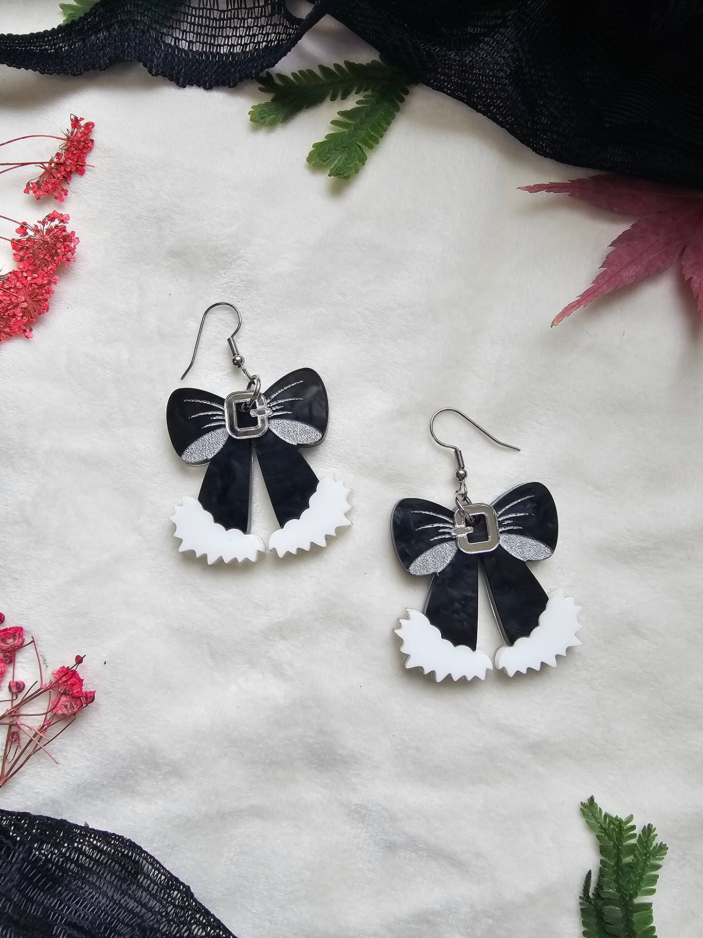Black Marble Santa Bows