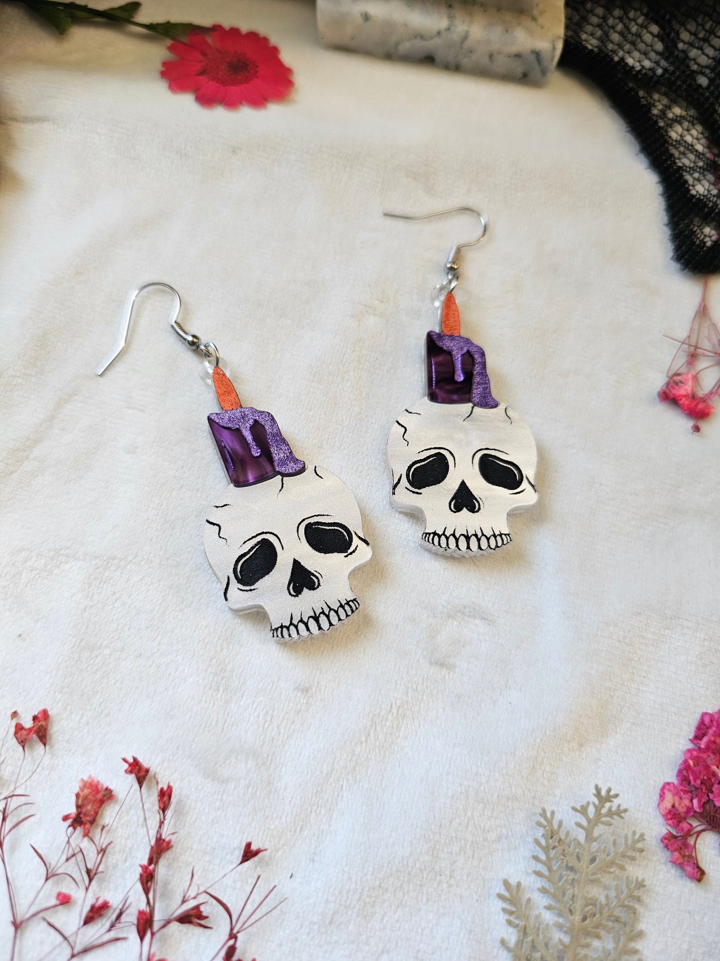 Burning Candle Skulls