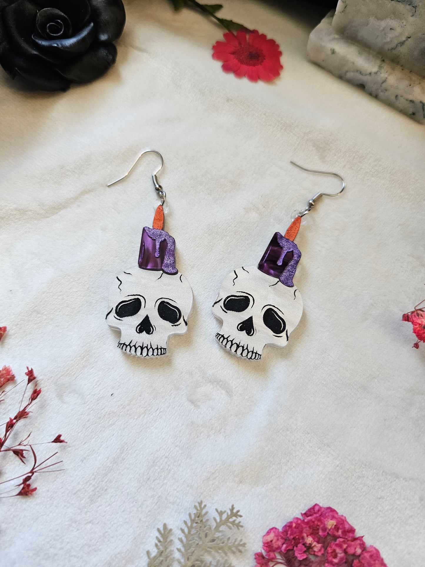 Burning Candle Skulls