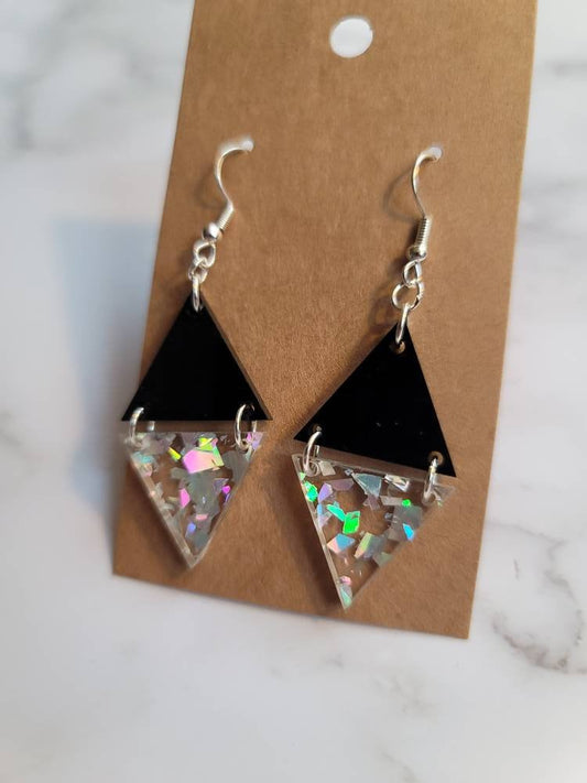 Holographic Crystal and Black Triangles