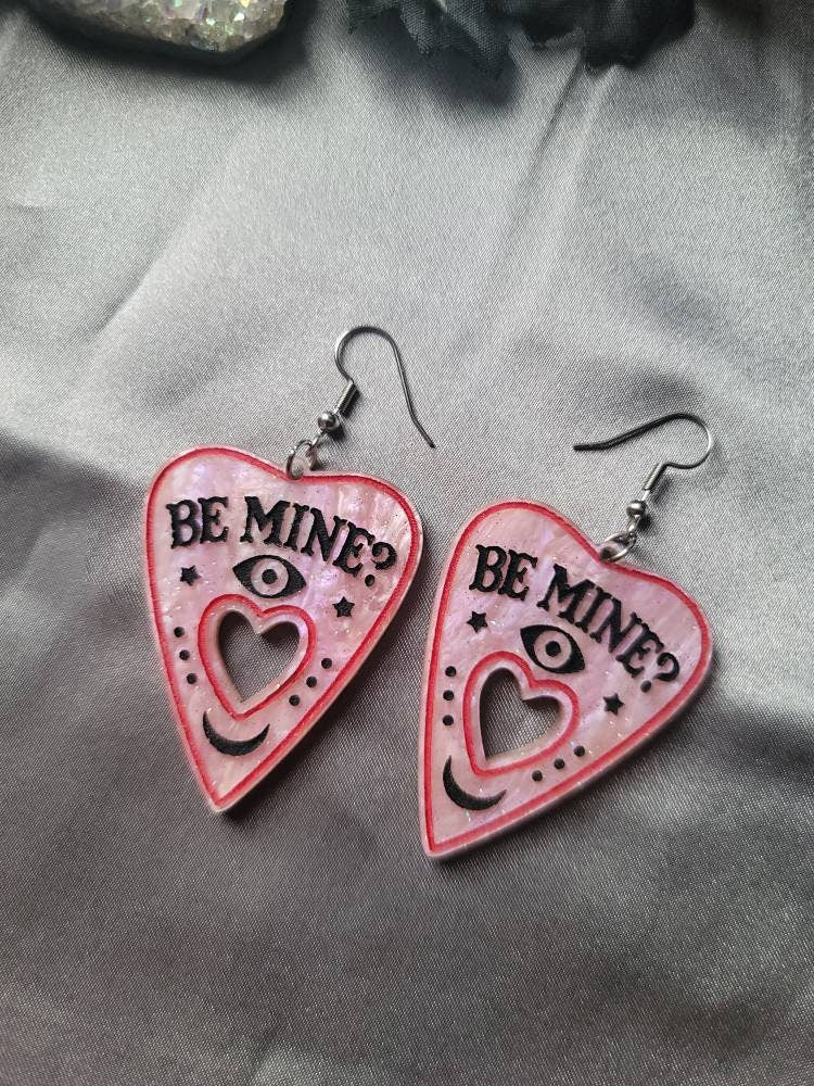 Be Mine Valentine Planchettes